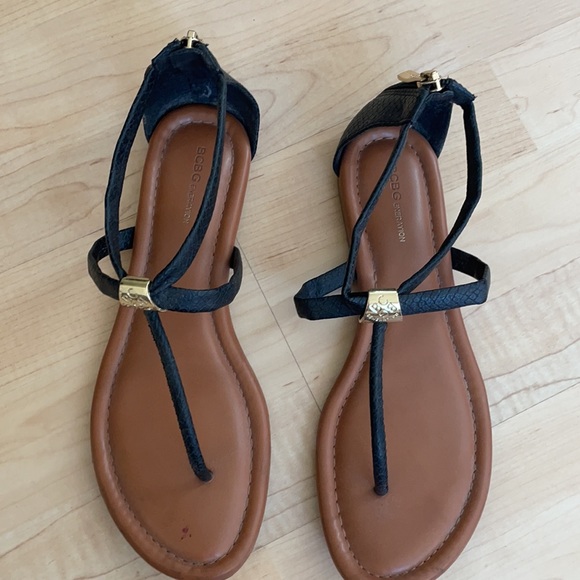 BCBG Generation Gladiator Sandal gold Hardware 7.5 - Picture 2 of 5